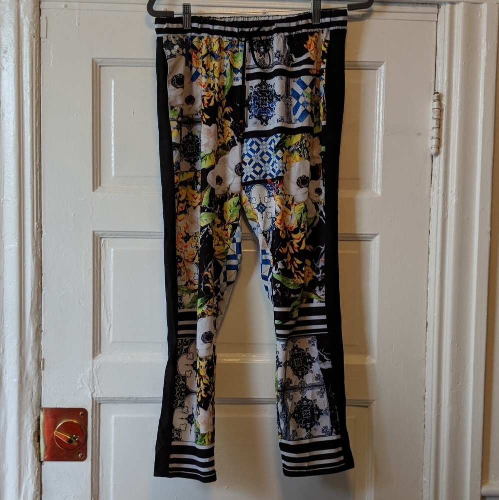 Silk Clover Canyon drawstring patterned pants